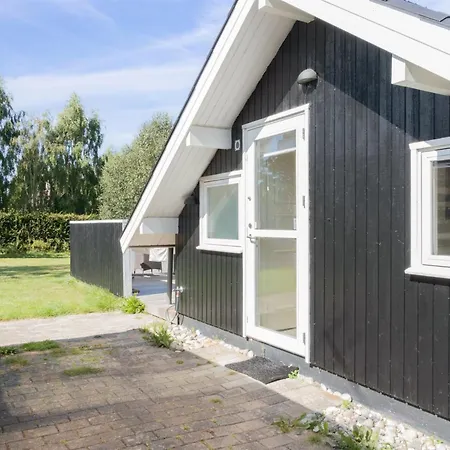 Сasa de vacaciones Janik - 1-3km From The Sea By Interhome *