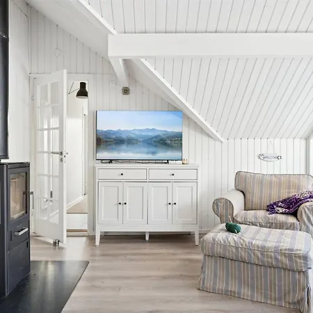 Janik - 1-3km From The Sea By Interhome Græsted